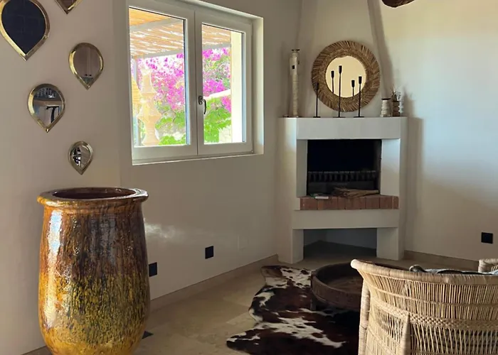 Lily Bay Baie De Santa Giulia-porto Vecchio